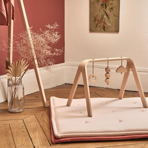 Tapis d'éveil TAMI 95 x 95 cm - Nude Rose Poudré par Charlie Crane - Tapis d'éveil bébé et tapis de jeux | Jourès