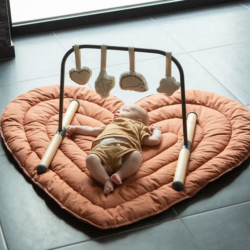Tapis de jeu coeur - Terracotta par Childhome - Tapis d'éveil bébé et tapis de jeux | Jourès