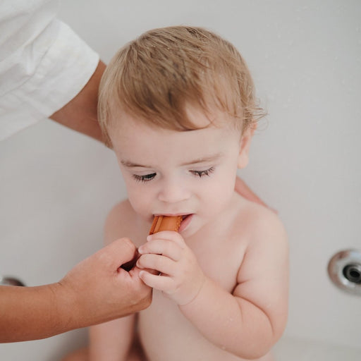 Brosses à dents bébé - Sable / Clay par Mushie - Soins et toilette bébé | Jourès