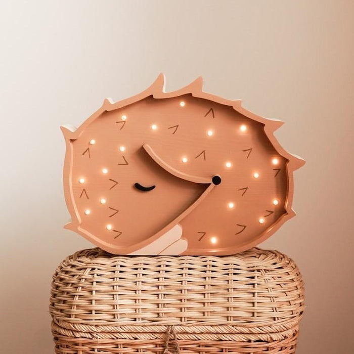 Lampe Hérisson en bois par RoomGaga - Cadeaux 150 à 200 euros | Jourès